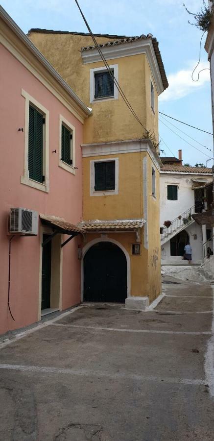 La Casa Del Barbiere Apartment Argyrades Exterior foto