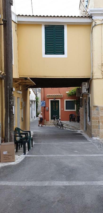 La Casa Del Barbiere Apartment Argyrades Exterior foto